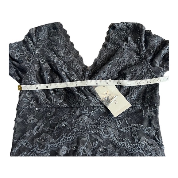 Cache Silver Pewter Gray Sequin Lace Layered Mini Sheath Occasion Dress Size 2 - Picture 5 of 16